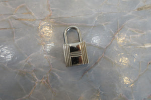HERMES／エルメス ピコタンロックＰＭ トリヨンクレマンス ミコノス □O刻印 ハンドバッグ 700080051