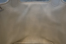 Load image into Gallery viewer, HERMES PICOTIN LOCK PM Clemence leather □J Engraving White Hand bag 800060079
