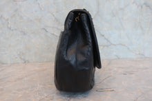 将图片加载到图库查看器，CHANEL/香奈儿 CF 链条包 羊皮 Black/Gold hadware(黑色/金色金属)  肩背包 800070178
