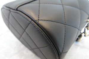 CHANEL/シャネル マトラッセチェーンショルダーバッグ ラムスキン ブラック/ゴールド金具 ショルダーバッグ 700050122
