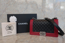 將圖片載入圖庫檢視器 CHANEL/シャネル ボーイシャネル チェーンショルダーバッグ ラムスキン ブラック/レッド/シルバー金具 ショルダーバッグ 500090164
