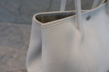 Load image into Gallery viewer, HERMES GARDEN PARTY PM Negonda leather White □N Engraving Tote bag 600050005
