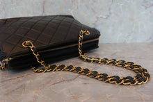 Load image into Gallery viewer, CHANEL Matelasse chain shoulder bag Lambskin Black/Gold hadware Shoulder bag 600110190
