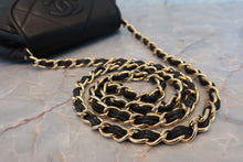 Load image into Gallery viewer, CHANEL CC mark chain shoulder bag Lambskin Black/Gold hadware Shoulder bag 700100086

