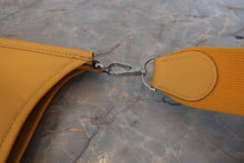 将图片加载到图库查看器，HERMES EVELYNE 3PM Epsom leather Soleil □M刻印 Shoulder bag 800030037
