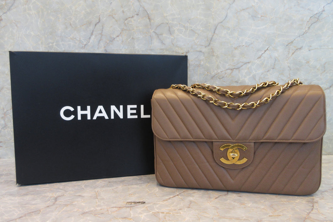 CHANEL/シャネル Vステッチチェーンショルダーバッグ キャビアスキン ブラウン/ゴールド金具 ショルダーバッグ 700080223