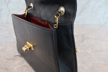 画像をギャラリービューアに読み込む, CHANEL/シャネル 2.55台形チェーンショルダーバッグ ラムスキン ブラック/ゴールド金具 ショルダーバッグ 700110123
