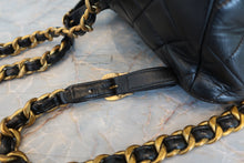 Load image into Gallery viewer, CHANEL Matelasse chain back pack Lambskin Black/Gold hadware Back pack 700100027
