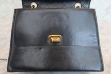 画像をギャラリービューアに読み込む, CHANEL/シャネル 2.55台形チェーンショルダーバッグ ラムスキン ブラック/ゴールド金具 ショルダーバッグ 700110123
