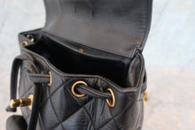 Load image into Gallery viewer, CHANEL Matelasse chain back pack Lambskin Black/Gold hadware Back pack 700100027
