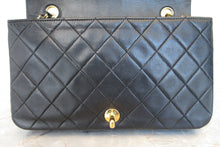 Load image into Gallery viewer, CHANEL Matelasse chain shoulder bag Lambskin Black/Gold hadware Shoulder bag 600120205
