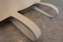 画像をギャラリービューアに読み込む, HERMES／エルメス ピコタンロックＰＭ トリヨンクレマンス グリペール W刻印 ハンドバッグ 800010181
