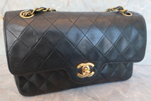 将图片加载到图库查看器，CHANEL/香奈儿 CF 双盖 链条包 羊皮 Black/Gold hadware(黑色/金色金属) 肩背包 600080007
