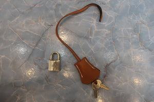 HERMES／エルメス ボリード35 ヴォーガリバー ゴールド 〇V刻印 ショルダーバッグ 700040223