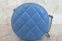 画像をギャラリービューアに読み込む, CHANEL/シャネル シャネル19マトラッセラウンドチェーンショルダーバッグ ラムスキン ブルー/ゴールド金具 ショルダーバッグ 700070071
