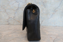 画像をギャラリービューアに読み込む, CHANEL/シャネル デカココチェーンショルダーバッグ ラムスキン ブラック/ゴールド金具 ショルダーバッグ 700110125
