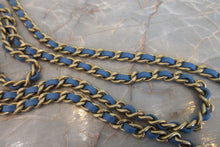 将图片加载到图库查看器，CHANEL/香奈儿 香奈儿19 CF 圆形 链条包 羊皮 Blue/Gold hadware(蓝色/金色金属) 肩背包 700070071
