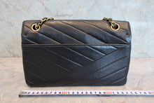 Load image into Gallery viewer, CHANEL  Bias stitch chain shoulder bag Lambskin Black/Gold hadware Shoulder bag 800060177
