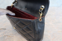 画像をギャラリービューアに読み込む, CHANEL/シャネル デカココチェーンショルダーバッグ ラムスキン ブラック/ゴールド金具 ショルダーバッグ 700110125
