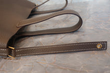 将图片加载到图库查看器，HERMES PICOTIN LOCK MM Clemence leather Etoupe gray Z刻印 Hand bag 700120214
