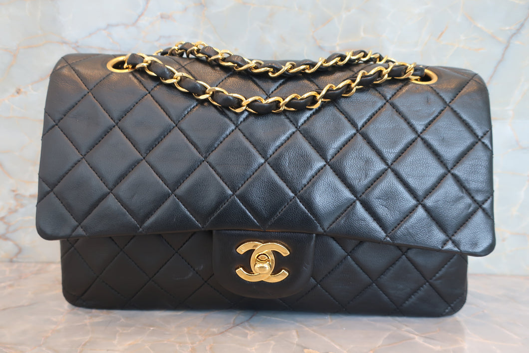 CHANEL/シャネル マトラッセWフラップWチェーンショルダーバッグ ラムスキン ブラック/ゴールド金具 ショルダーバッグ 700060271