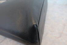 画像をギャラリービューアに読み込む, CHANEL/シャネル ココマークチェーンショルダーバッグ キャビアスキン ブラック/ゴールド金具 ショルダーバッグ 800010182
