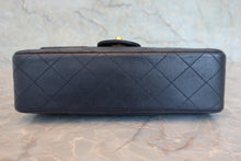 将图片加载到图库查看器，CHANEL/香奈儿 CF 双盖 链条包 羊皮 Navy/Gold Hardware(藏蓝色/金色金属) 肩背包 800090120
