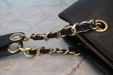 画像をギャラリービューアに読み込む, CHANEL/シャネル ココマークチェーンショルダーバッグ キャビアスキン ブラック/ゴールド金具 ショルダーバッグ 800010182
