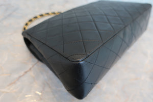 CHANEL Matelasse chain shoulder bag Lambskin Black/Gold hadware Shoulder bag 700100025