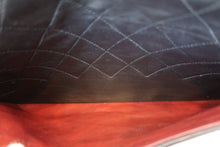 Load image into Gallery viewer, CHANEL Matelasse chain shoulder bag Lambskin Black/Gold hadware Shoulder bag 700100025
