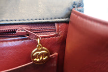 Load image into Gallery viewer, CHANEL  Bias stitch chain shoulder bag Lambskin Black/Gold hadware Shoulder bag 800060177
