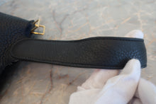 將圖片載入圖庫檢視器 HERMES／エルメス ピコタンロックエクラGM トリヨンクレマンス/ヴォースイフト ブルーニュイ/オレンジポピー X刻印 ハンドバッグ 700120224
