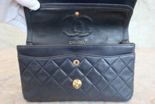 将图片加载到图库查看器，CHANEL/香奈儿 CF 双盖 链条包 羊皮 Navy/Gold Hardware(藏蓝色/金色金属) 肩背包 800090120
