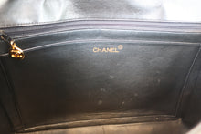 画像をギャラリービューアに読み込む, CHANEL/シャネル 中マトラッセシングルフラップチェーンショルダーバッグ ラムスキン ブラック/ゴールド金具 ショルダーバッグ 700110114
