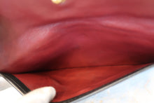 Load image into Gallery viewer, CHANEL Matelasse chain shoulder bag Lambskin Black/Gold hadware Shoulder bag 700100025
