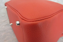 Load image into Gallery viewer, HERMES LINDY 30Verso Clemence leather Sanguine/Rose jaipur T Engraving Shoulder bag 700070087
