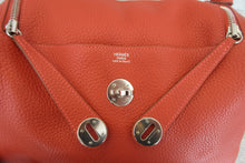 Load image into Gallery viewer, HERMES LINDY 30Verso Clemence leather Sanguine/Rose jaipur T Engraving Shoulder bag 700070087
