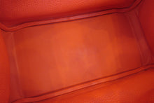 Load image into Gallery viewer, HERMES LINDY 30Verso Clemence leather Sanguine/Rose jaipur T Engraving Shoulder bag 700070087
