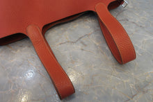 Load image into Gallery viewer, HERMES PICOTIN LOCK MM Clemence leather Sanguine □O Engraving Hand bag 600110223
