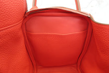 Load image into Gallery viewer, HERMES LINDY 30Verso Clemence leather Sanguine/Rose jaipur T Engraving Shoulder bag 700070087
