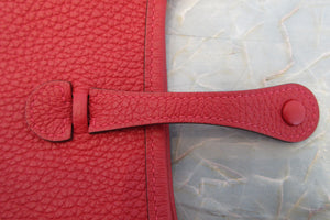 HERMES／エルメス エブリンTPM トリヨンクレマンス ルージュカザック D刻印 ショルダーバッグ 700060014