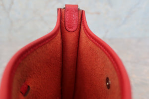 HERMES／エルメス エブリンTPM トリヨンクレマンス ルージュカザック □Q刻印 ショルダーバッグ 700050147