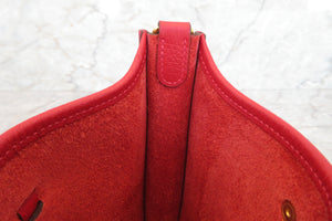 HERMES／エルメス エブリンTPM トリヨンクレマンス ルージュカザック D刻印 ショルダーバッグ 700060014