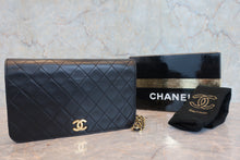 将图片加载到图库查看器，CHANEL/香奈儿 CF 按压锁 链条包 羊皮 Black/Gold Hardware(黑色/金色金属) 肩背包 800090091
