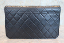 将图片加载到图库查看器，CHANEL/香奈儿 CF 按压锁 链条包 羊皮 Black/Gold Hardware(黑色/金色金属) 肩背包 800090091
