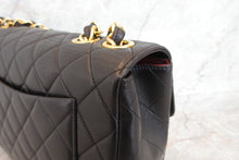 Load image into Gallery viewer, CHANEL Medium Matelasse single flap chain shoulder bag Lambskin Black/Gold hadware Shoulder bag 700080010
