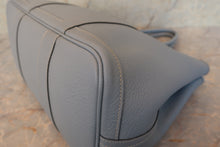 将图片加载到图库查看器，HERMES GARDEN PARTY PM Negonda leather Blue lin □Q刻印 Tote bag 700120218
