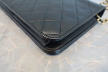 将图片加载到图库查看器，CHANEL/香奈儿 CF 按压锁 链条包 羊皮 Black/Gold Hardware(黑色/金色金属) 肩背包 800090091
