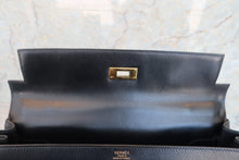 Load image into Gallery viewer, HERMES KELLY 32 Box carf leather Black 〇Z Engraving Shoulder bag 700050105
