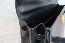 Load image into Gallery viewer, HERMES KELLY 32 Box carf leather Black 〇Z Engraving Shoulder bag 700050105
